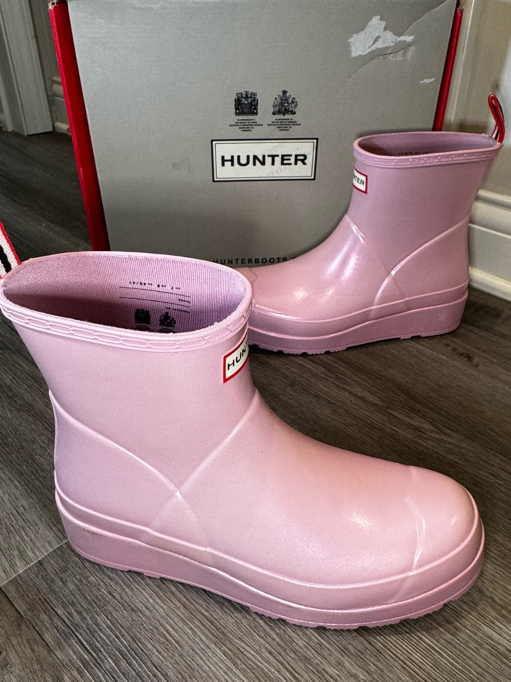 Hunter Original Play Short Nebula Rain Boots in Foxglove Pink